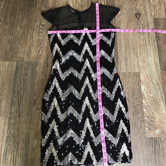 Dress the Population sequin sheer back dress Small - Picture 3 of 5